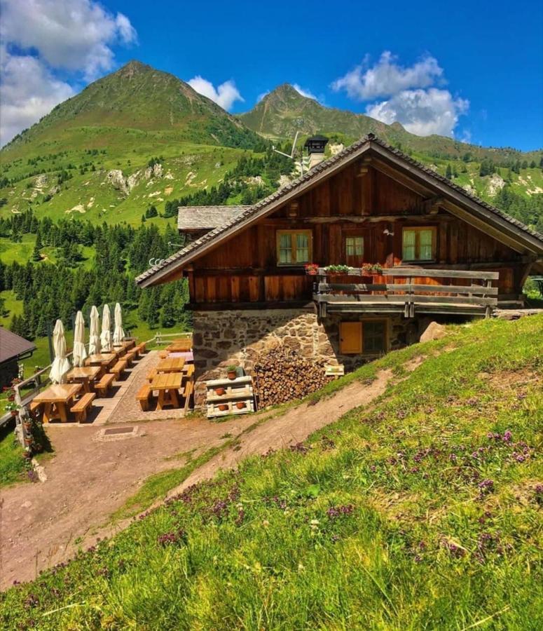 Casa "Berto E Costantina" Appartement Tregiovo Buitenkant foto